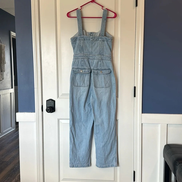 Madewell size 0 light wash Jean overall romper buttons on top - Picture 2 of 14